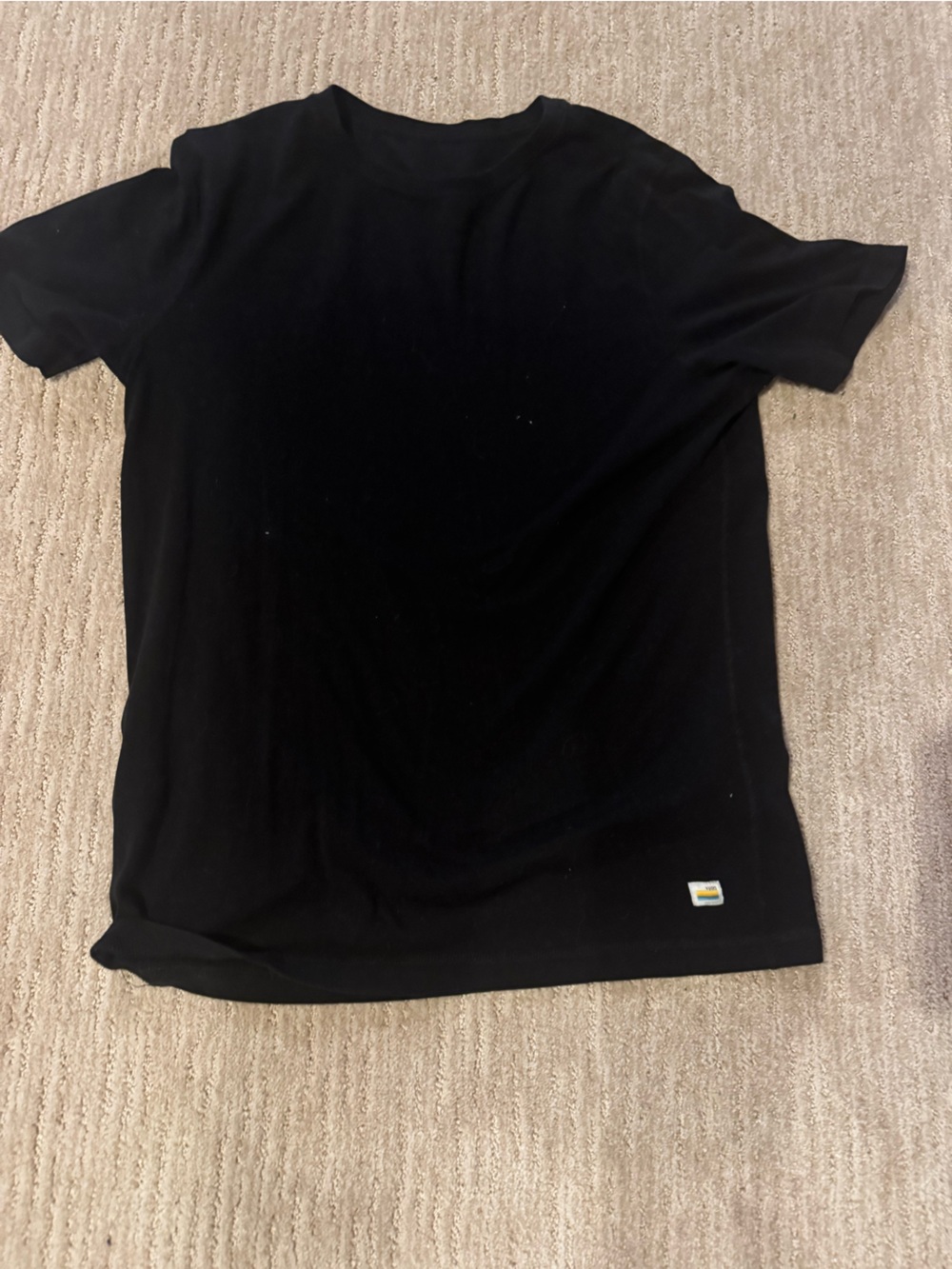 Vuori Medium Black Tee